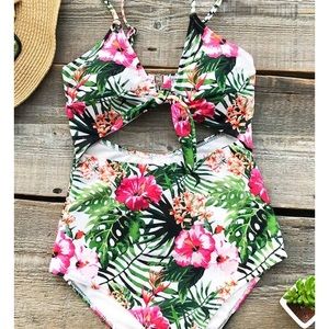 CupShe Soulful hug one piece